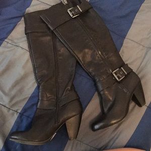 Black tall heel boots